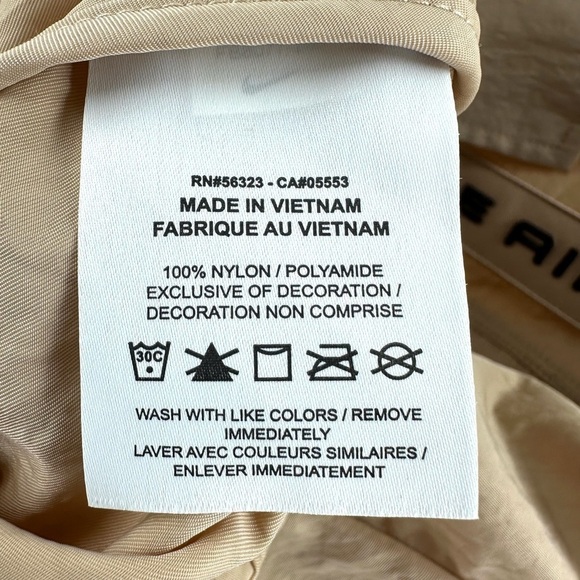 Nike Air Womens Mod Crop Jacket Size XL Windbreaker Utility Gorpcore Lightweight - Picture 10 of 14